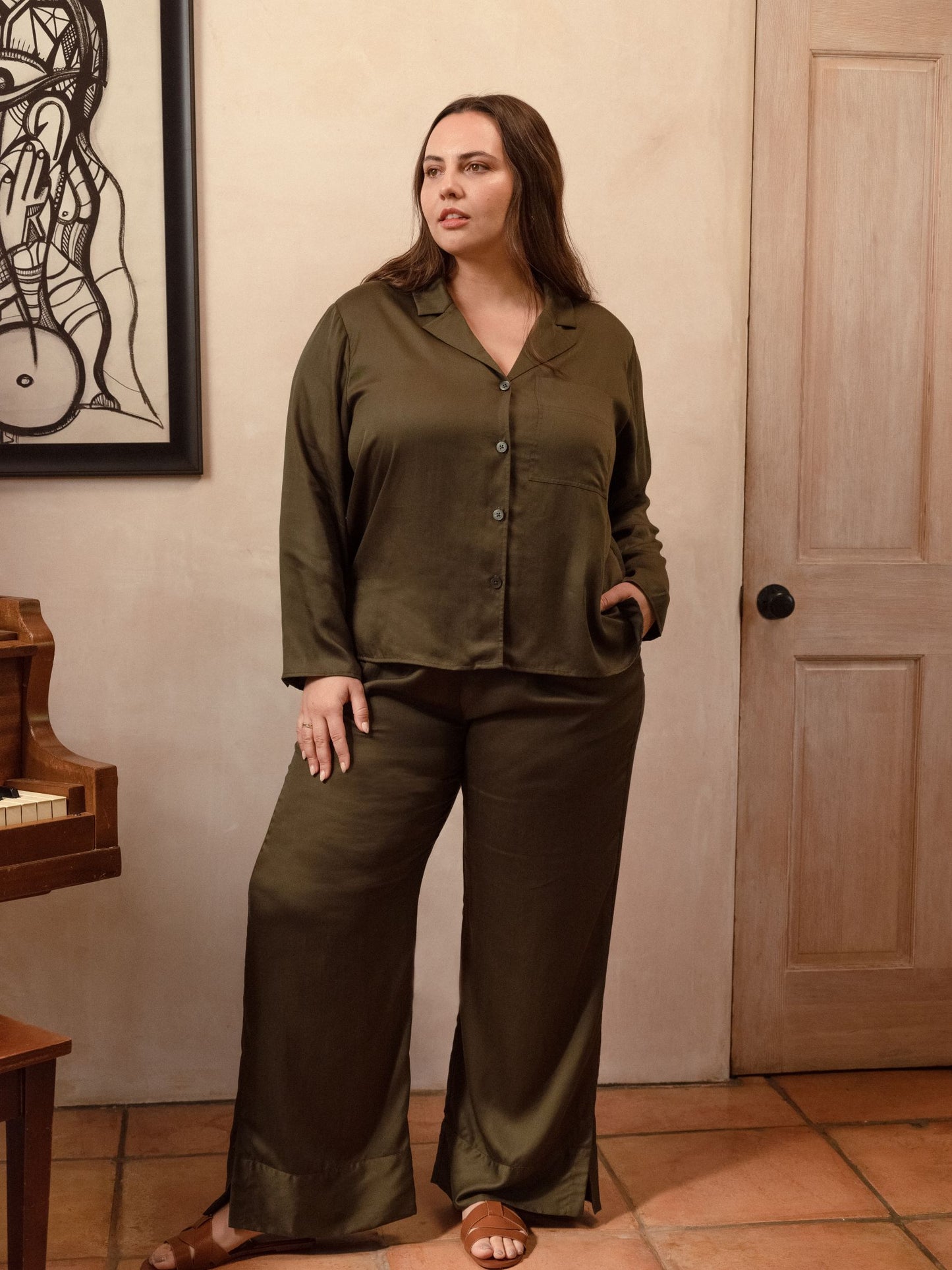 Ease Wide Leg Pant
